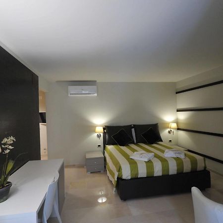 Bed and Breakfast Gatto Bianco House Bari Zewnętrze zdjęcie