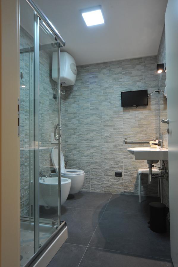 Bed and Breakfast Gatto Bianco House Bari Zewnętrze zdjęcie