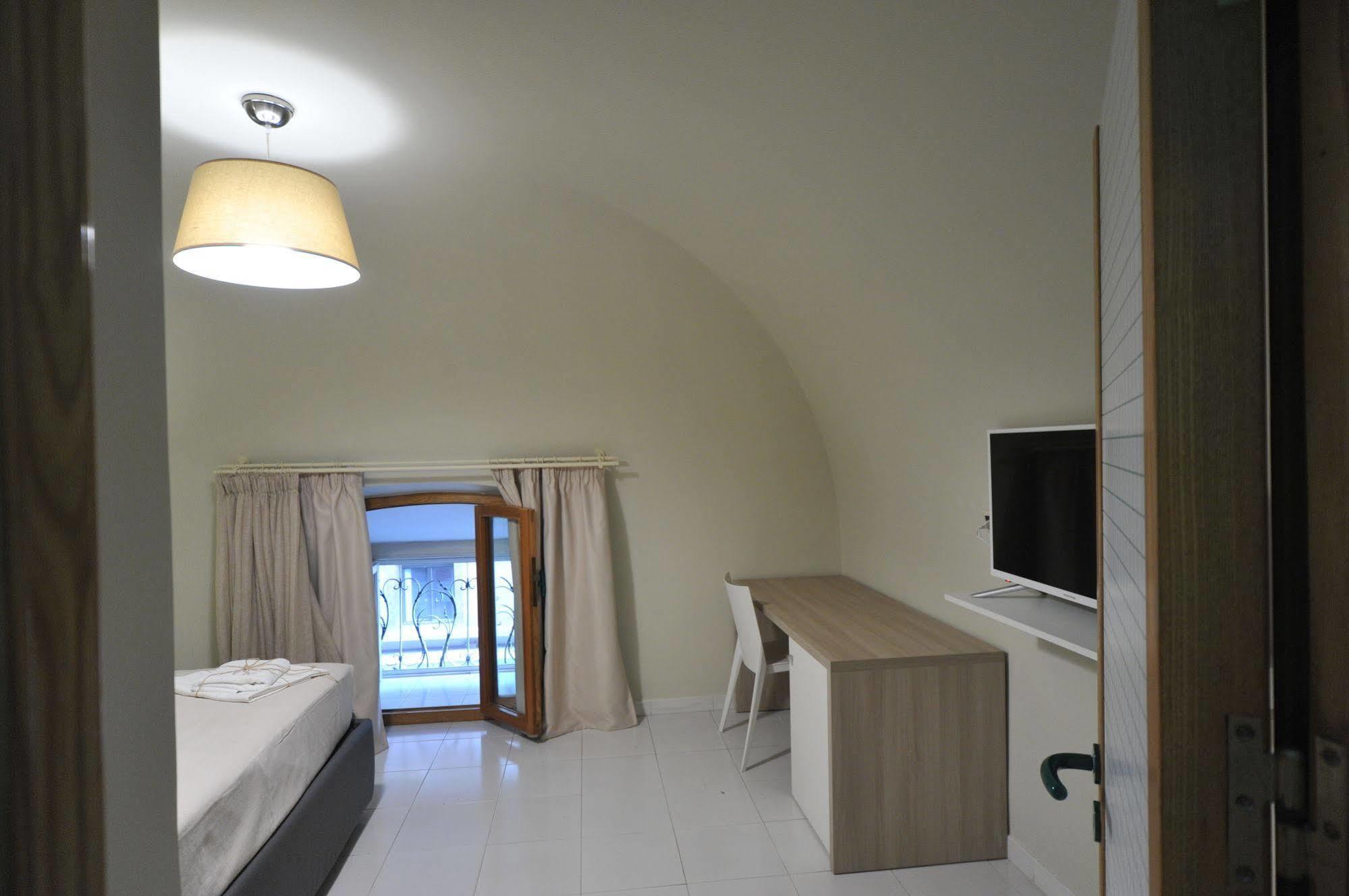 Bed and Breakfast Gatto Bianco House Bari Zewnętrze zdjęcie
